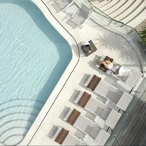https://hotel-acapulco-cattolica.emilia-romagnahotels.net